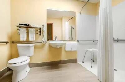 Quality Inn Louisville - Boulder 2