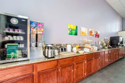 Quality Inn South 1