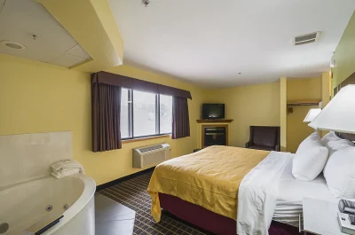 Quality Inn & Suites Harrington 1