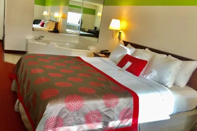 Ramada Limited Mount Sterling jacuzzi