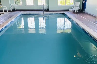 Ramada by Wyndham Sparta At Speedway 3