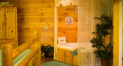 Romantic Jacuzzi Cabin Suite 4 Romantic Jacuzzi Cabin Suite 4