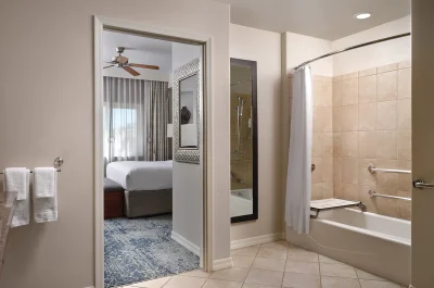 Sheraton Desert Oasis 1