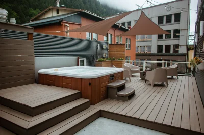 Silverbow Inn Hotel & Suites jacuzzi
