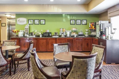 Sleep Inn & Suites near Joint Base Andrews-Washington Area 12