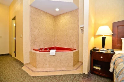 Sleep Inn & Suites near Joint Base Andrews-Washington Area w