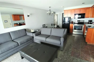 Starfish Manor Oceanfront Hotel 2