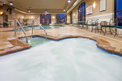 Staybridge Suites Milwaukee Airport South 1