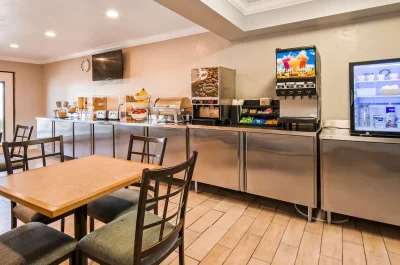 Sure Stay Plus by Best Western Twentynine Palms Joshua Tree 4