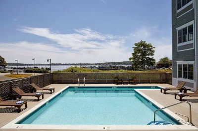 The Harborfront Inn 1