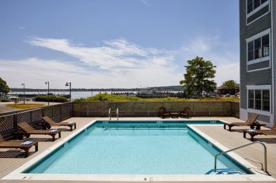 The Harborfront Inn 2