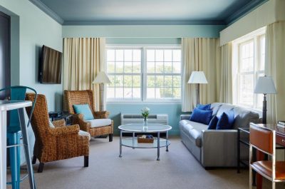 The Harborfront Inn 3