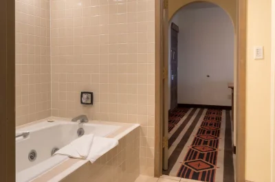 The Lodge at Santa Fe jacuzzi