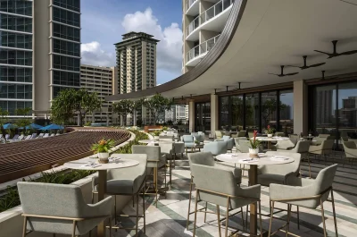 The Ritz-Carlton Residences, Waikiki Beach 6