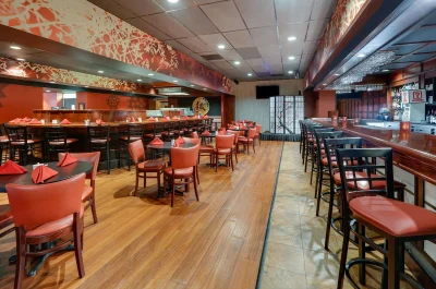 Wyndham Riverfront Hotel 5