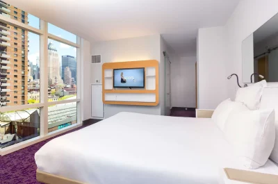 YOTEL New York Times Square 3