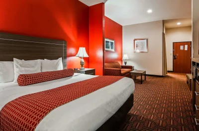 best Western PLUS Memorial Inn 3